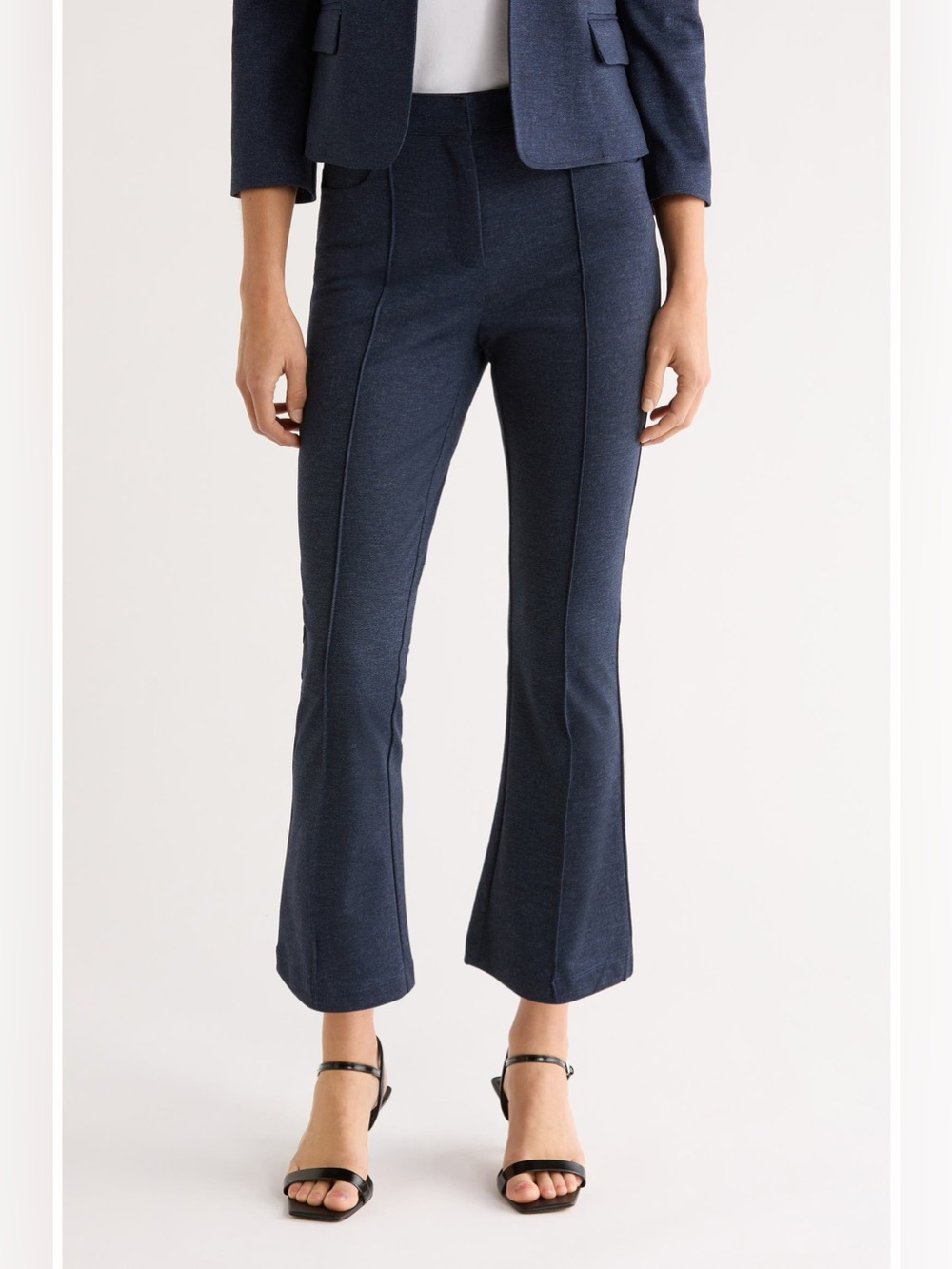 Halogen Seamed Crop Flare Pants Size 2 Indigo Navy Stretch NWOT
